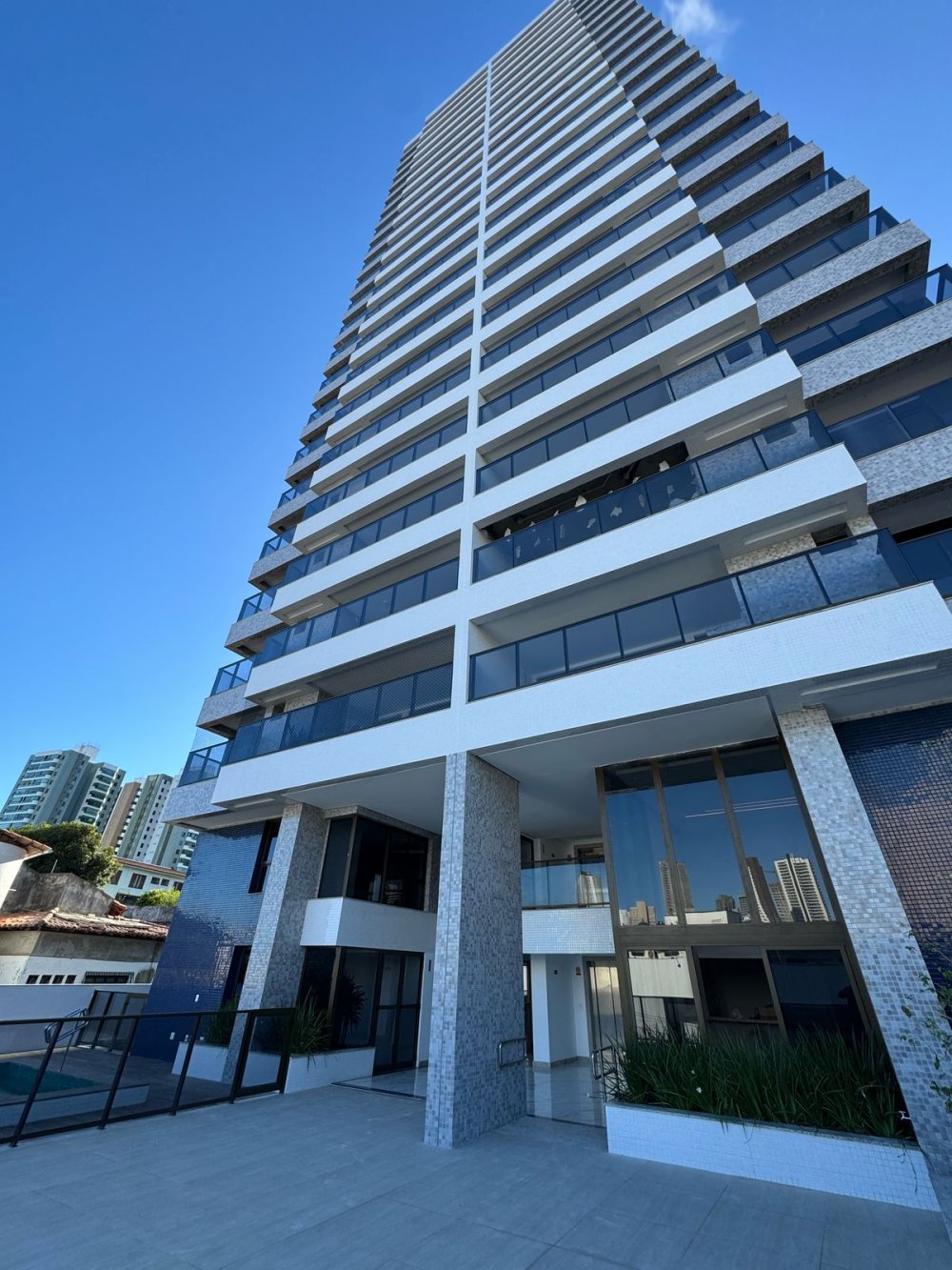 Apartamento - Venda - Caminho das rvores - Salvador - BA