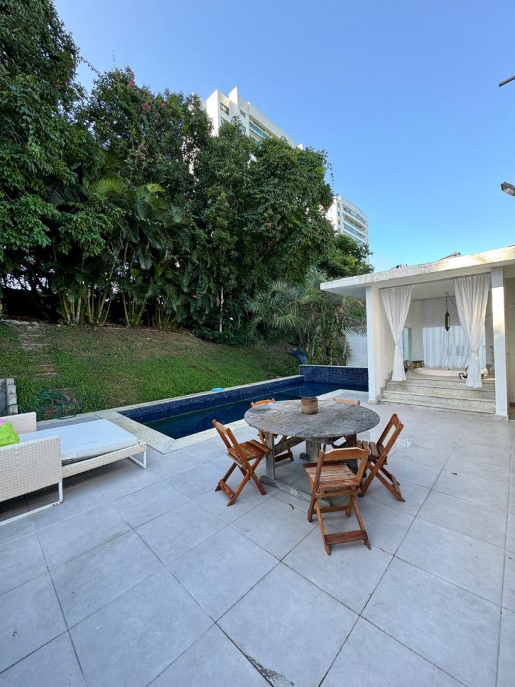 Casa em Condomínio - Venda - Alphaville I - Salvador - BA