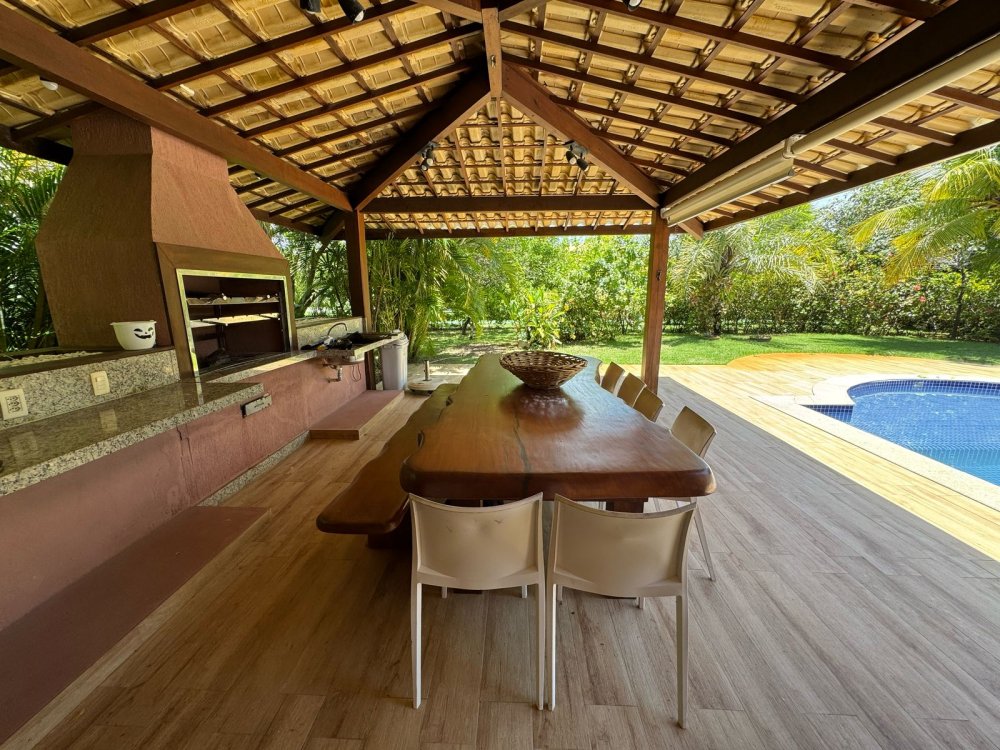 Casa em Condomínio - Venda - Praia do Forte - Mata de São João - BA